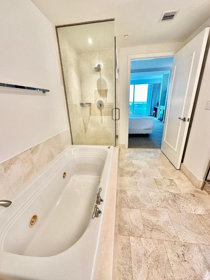 Fontainebleau Miami Beach,Tresor المظهر الخارجي الصورة